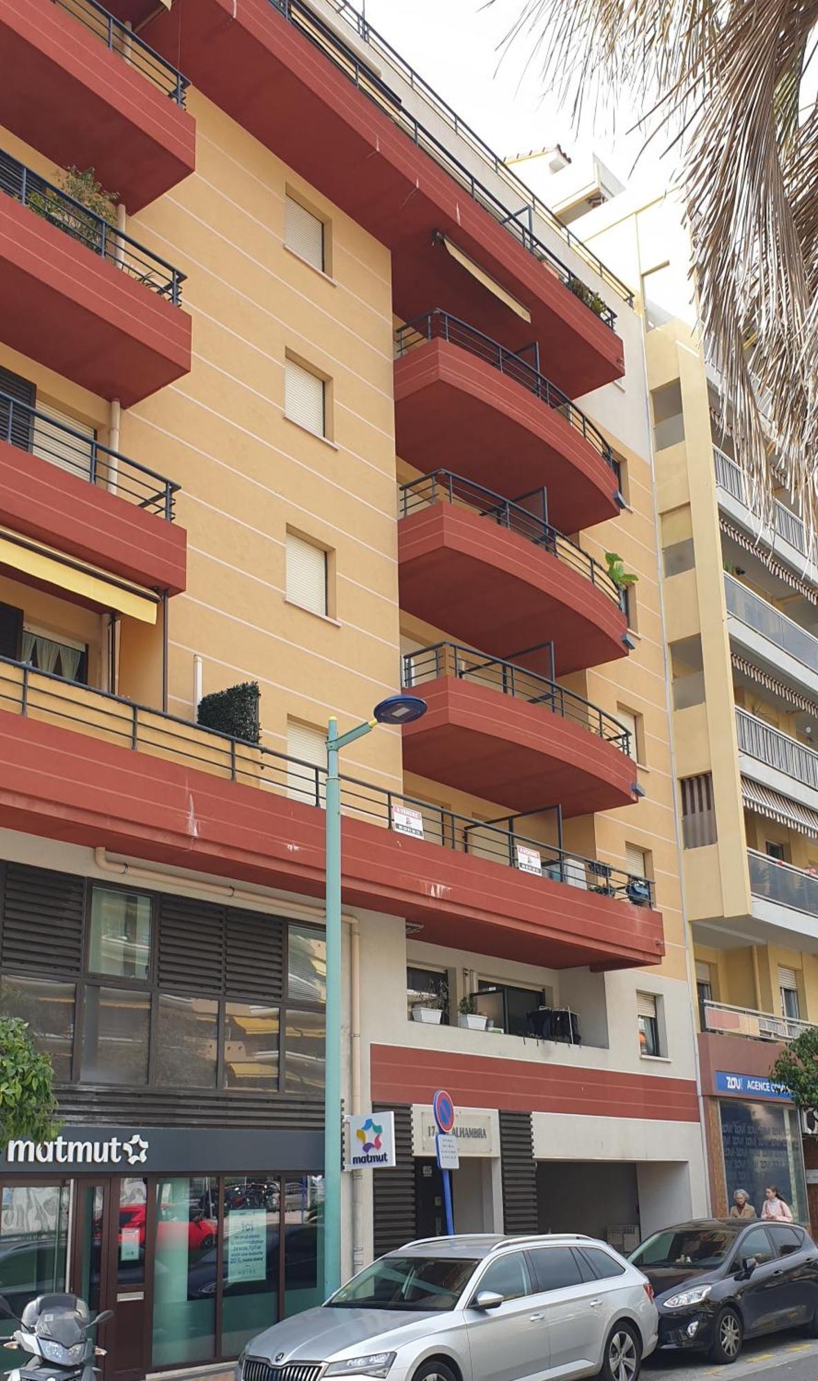 Appartement Cosy Au Centre Ville De 멍똥 외부 사진
